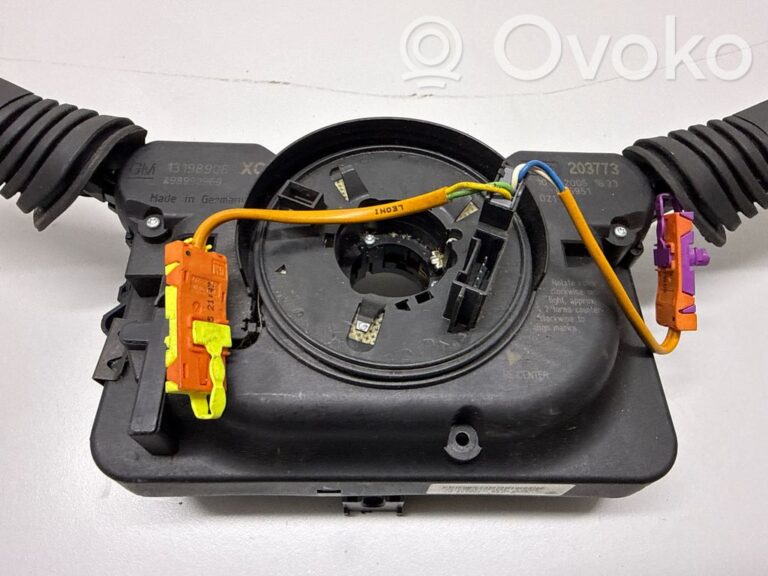 0140dd5173171b021d22dff43dd1869d-68964d831a4b134b4e40a1c18f5bdd19_wiper_turn_signal_indicator_stalk_switch