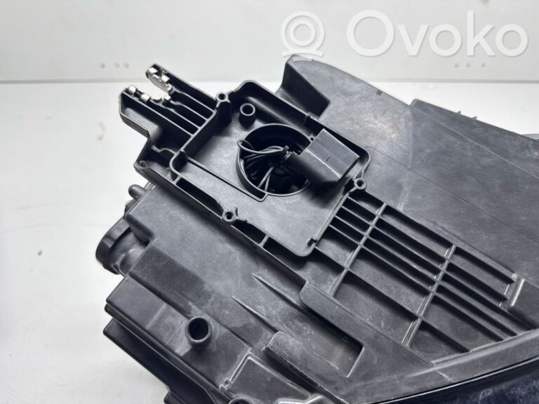 01bb285e28eb219262d18ccb310ceaad-a391db3b01226bf3d9e3c86518ee10ab_headlight_headlamp