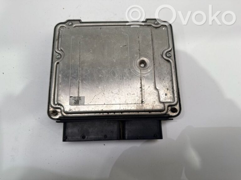 048871e4d51e7a4e8d0a8ee21a839cf3-b158b915a257dfa14783ece10289cb2e_calculateur_moteur_ecu