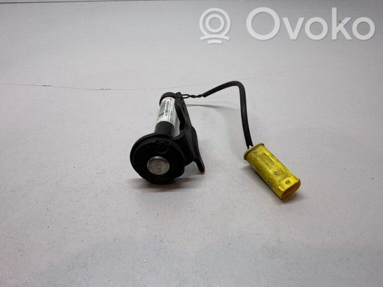 0558694f05b7abb85c4032403a961e95-466b3169e3ec5ca7c12a85187e8cb174_bonnet_pedestrian_airbag_actuator