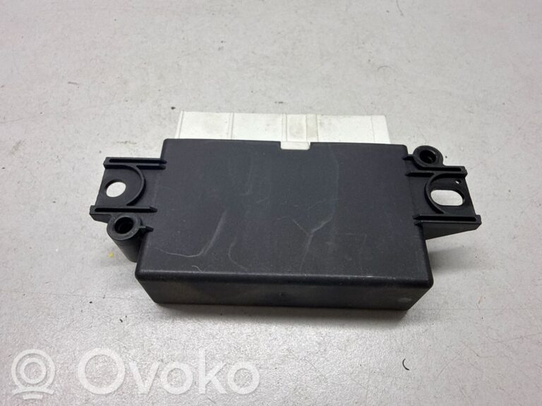 0b42d80ee12a2ba9180ebb766865513e-40706df208aee5d97543fb3e0d289832_parking_pdc_control_unit_module