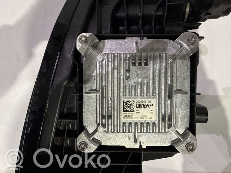 0c328236358d0344c43441f99c90d793-309a286c476995261409a343dbca84df_headlight_headlamp