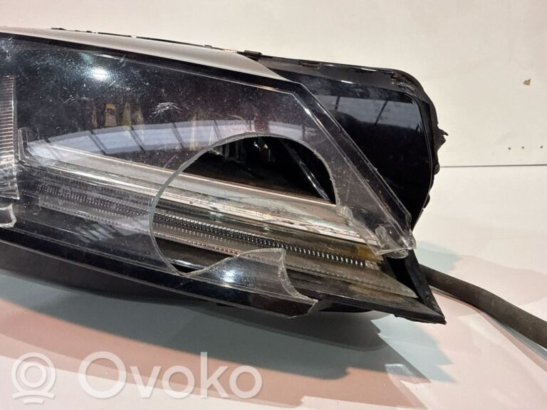 0c5f33742f682e495e21c2b8b6934d48-c2cf55e9a17517c06e4919646f8db612_headlight_headlamp