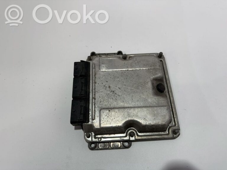 0ec21d1adbff318d973a9237de7aade6-6b3af4a0a8581913eff79c2db9caf5bf_calculateur_moteur_ecu