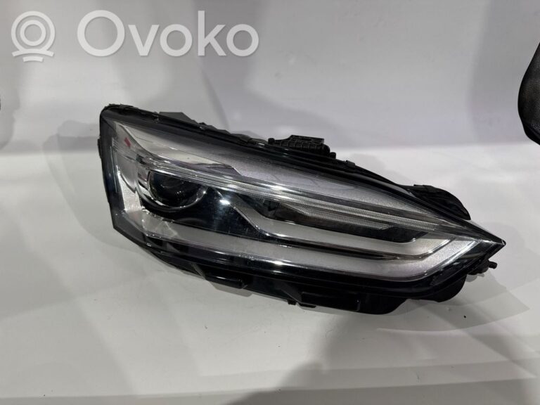 10f0053ddc6d72c30c28a546ba73dfb4-1d2636a120cc0b07ecacc64b91ab8c6a_headlight_headlamp