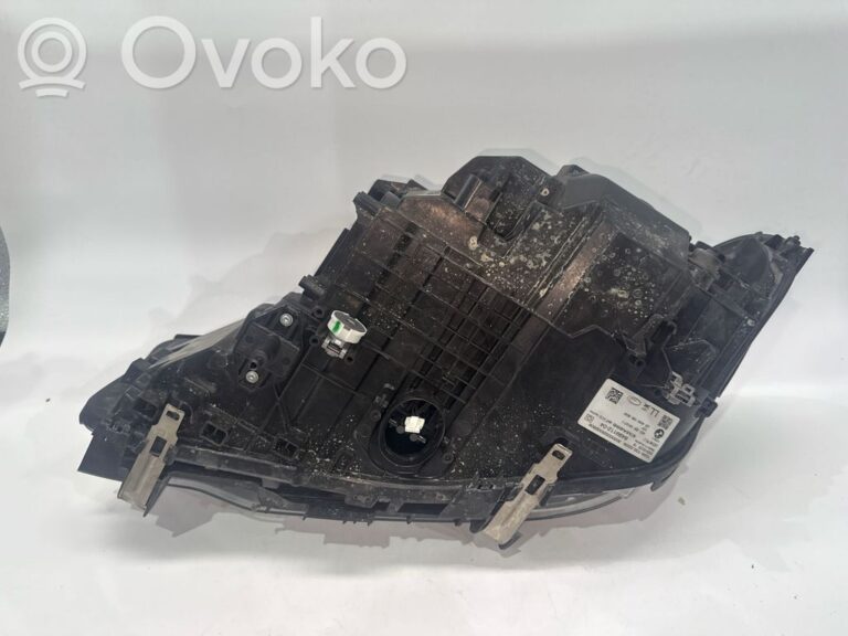 13bd6976e1afcc2cbd58b470d2838ffa-20bd5aa857984a864277d750198dc8bb_headlight_headlamp