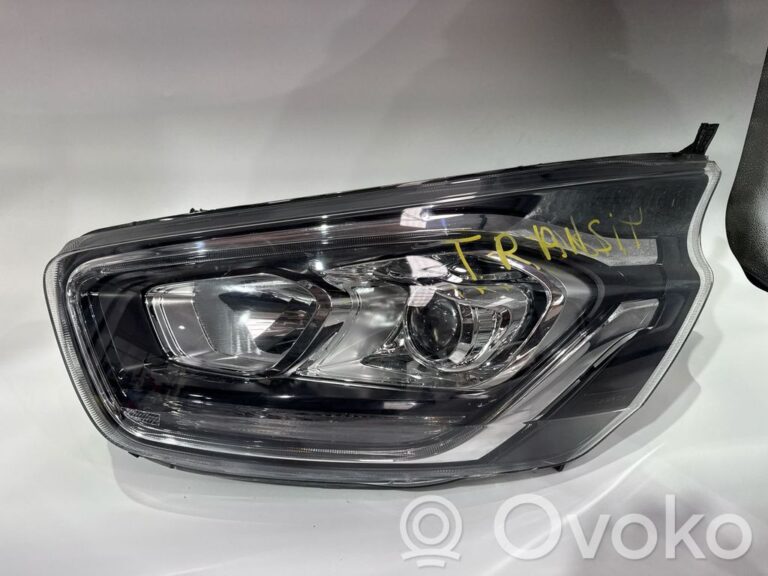 15e62cc2b4da15b0706edb8b6b5f7f79-62002f7917c19ec54441ccf46b6fc374_headlight_headlamp