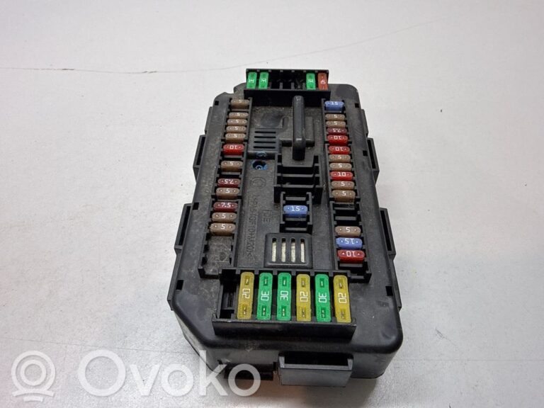 19d0a2880e220a88058c9b48f06b6747-cd4ba8c3eb408fe60546f9e18dcca85c_fuse_box_set