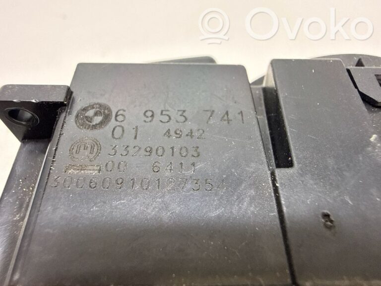 1bc3cafdb05d72aa3b94c33d3579a2c0-d492c60870f3b81c1ac58856d8fcb036_light_switch