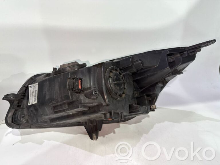 1fae4407ba899ec14b5a8fa94c5af04b-cd42957cce221046319eb4cb5bcf08e2_headlight_headlamp