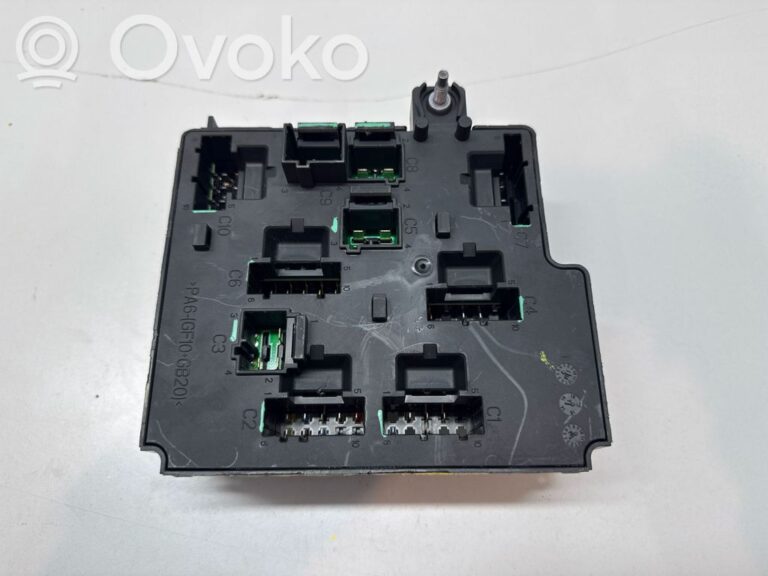 27e881067b3761e190126dce3b649f6c-436f3f862706a00c9f56fe5e946b0de4_fuse_box_set