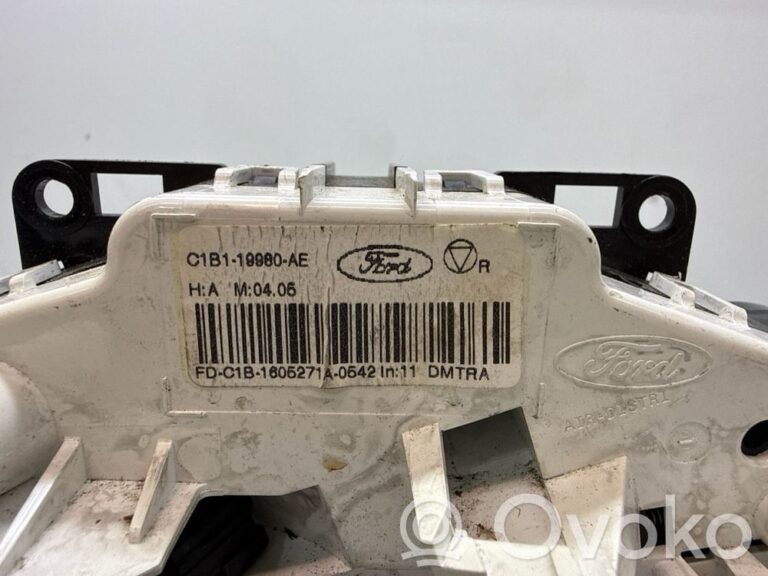 2a0b113ebff511e68edc6fcd4a0f7141-e20422880a703d1d97d968d6862a1084_climate_control_unit