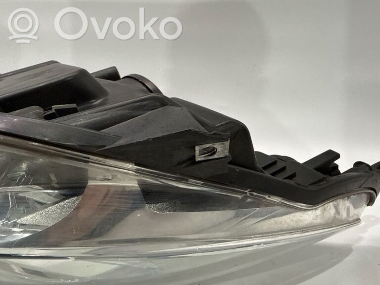2cad123603d4a988df7f6f62d3765cae-72b7f5d9809b430a5bb01c112f86b894_headlight_headlamp