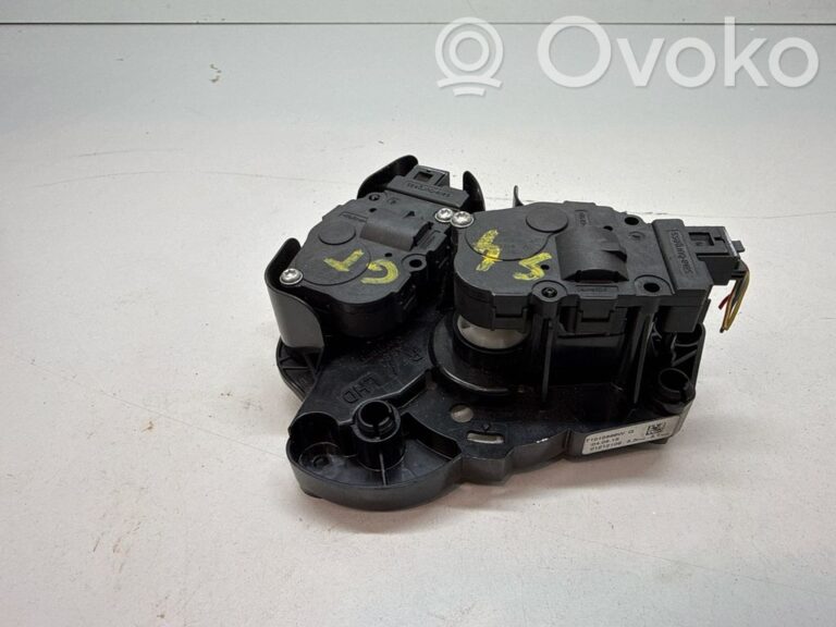 2f2810e43a00dc4ddf8d136b899eb5ab-8e66e5f2e8d5ac4f450c36daeecda95d_rear_view_mirror__interior_