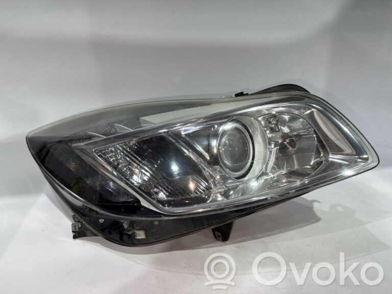 2f3cb3011a1205f758c5667b36effdfc-4b055032ab3c6a8145c4c03c17a2d35b_headlight_headlamp