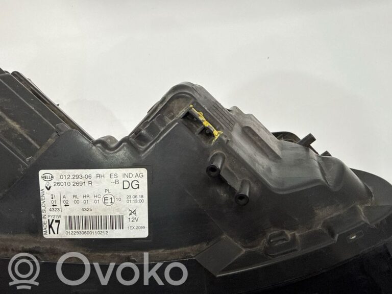 301ef123b719965c06c6edb21fc85a09-aad5d204349d9572d2eca056d6476333_headlight_headlamp