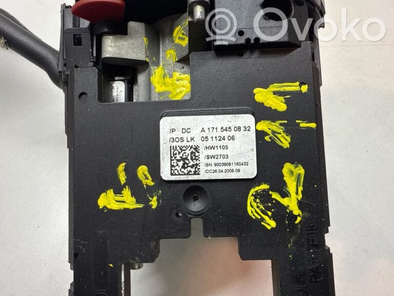 33251349144bb34df710b224d8261581-c33374f1ae34e7ee98f9cd81b3e1ca00_cruise_control_stalk