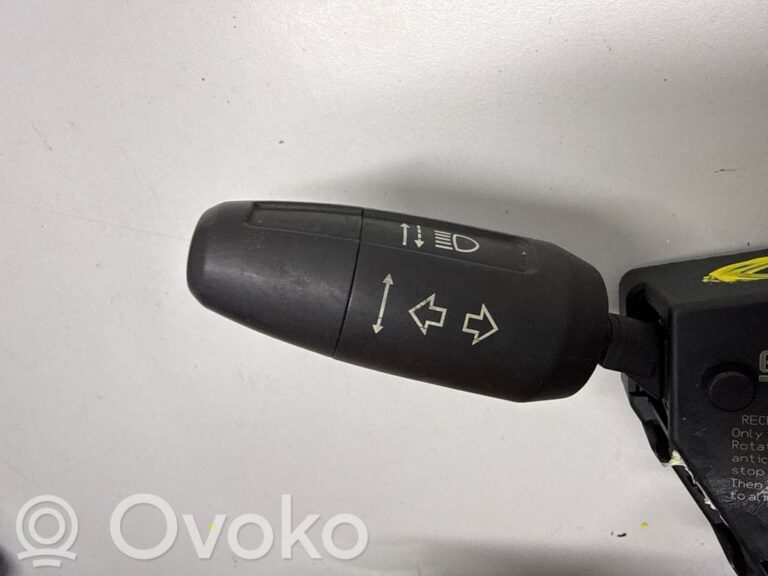 33ec106b7858f91035dc1cd3884047ca-04e1d5eb0fc35648b1f252e6bd6718b2_wiper_turn_signal_indicator_stalk_switch