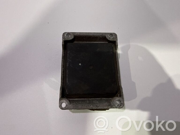 39aa216b305b1f1627d10adce854a2f3-8741bdffb4813481aa7aa1351e16277e_calculateur_moteur_ecu