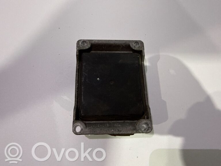 39aa216b305b1f1627d10adce854a2f3-8741bdffb4813481aa7aa1351e16277e_calculateur_moteur_ecu