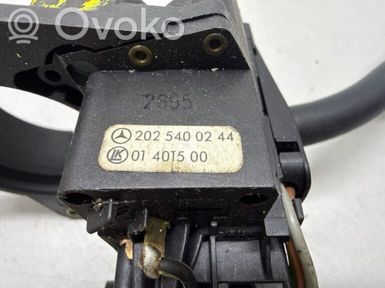 3b6a6a474d4e36a5478f72995b756713-57bd87e02e216ed17c56b153d405c7c8_wiper_control_stalk