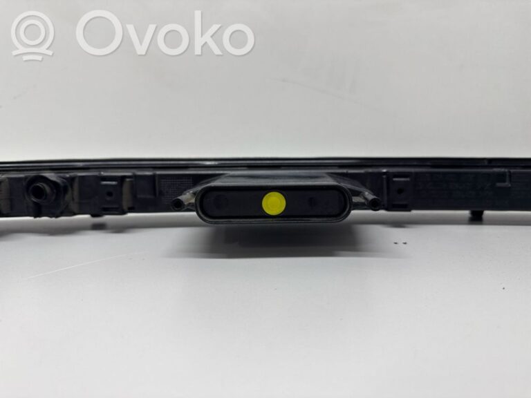 3c1b2c48587a028d1446135e1c439a3c-855928e7d916ffd212549294620035c4_headlight_headlamp