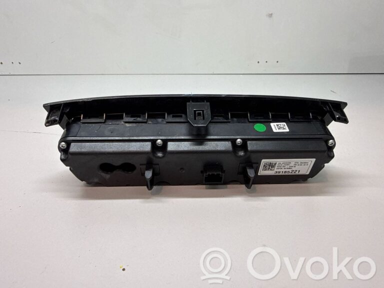 3eb7fb94df3a07fc218f420e4b2558b0-657955abe46a30134de41be4e64e2c06_climate_control_unit