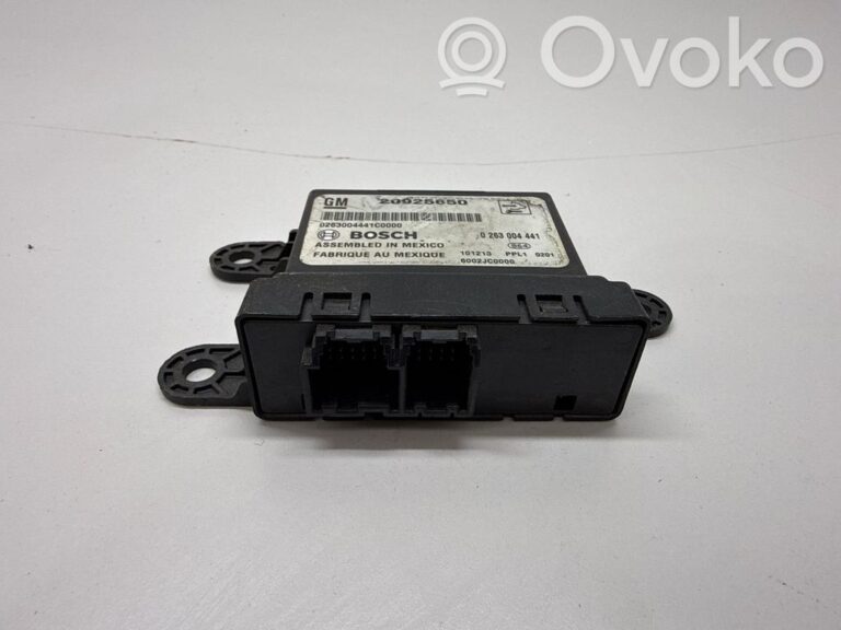 3ed10b47795dae2f04039b563c0f88bf-c8f36f9796428fafa867f9cf640b7183_parking_pdc_control_unit_module