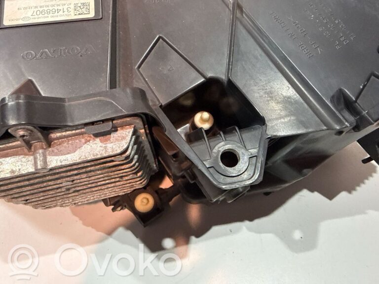 44db026ed2a43cd2e6ba6a29e2bd4a00-aa28f9495ba0cb4c24b5768d1c058adb_headlight_headlamp