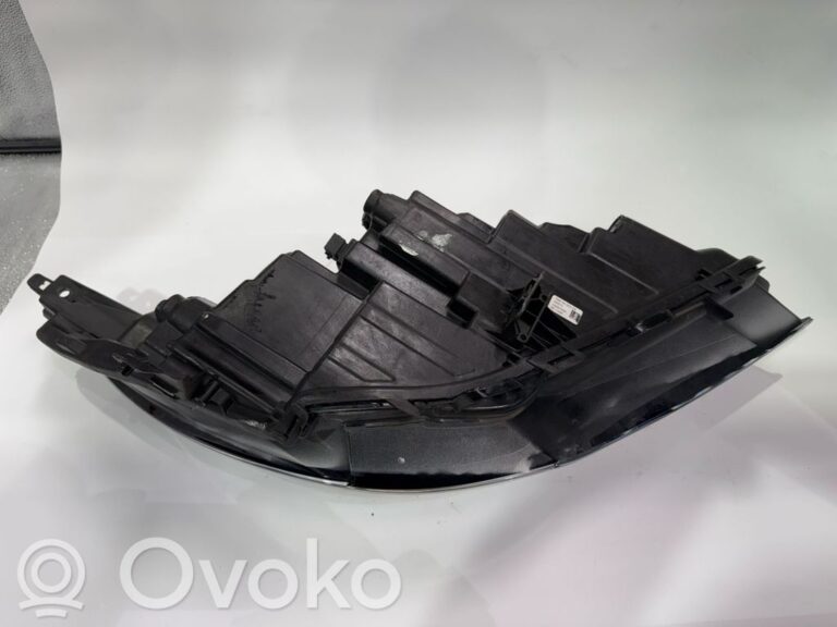 4a66544877746a26b4a716471ad12fef-eab67ed95e0f248343122879a91d944d_headlight_headlamp