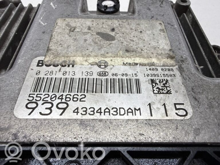 4a777e5b581155b66371aa6ec2ff0ad6-38b5cda90744db953789a804fc094153_engine_control_unit_module