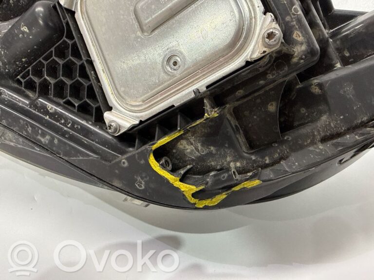4cb51ca065d127609676c40e62a794ea-66bd0af6753751a48488b94c4506f8b2_headlight_headlamp