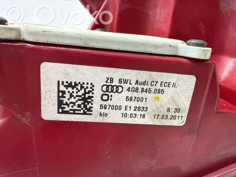 4f5f0e0437d0e7c22fb43201c917e15f-3b22f0b619499f13b0f83436c6ed2986_rear_tail_lights