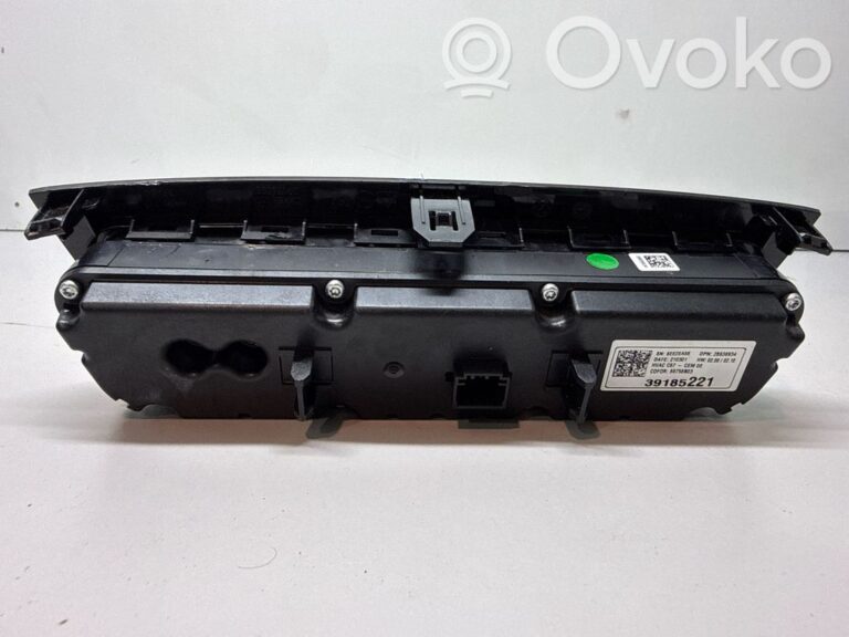 4f80566016e2d9fa9766221d38cda7cc-e4ed88087b65d9b49d2bffc96f0fe5ff_steering_wheel