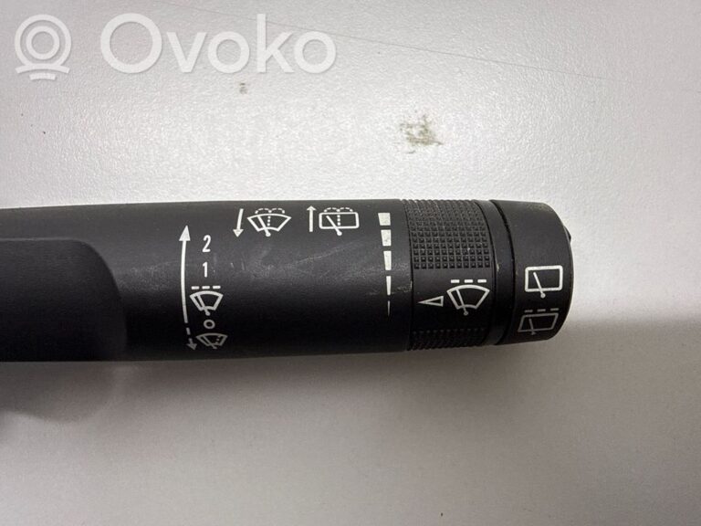50083d570eec51d26e725ff30a99d87b-af7977d10c38b6efa509fc9ca843c52a_wiper_control_stalk