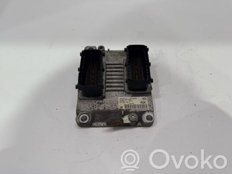 546251af47efc1503190eead93dbfd66-4bac25b5a670e341ca4ffb0d4508eb19_calculateur_moteur_ecu