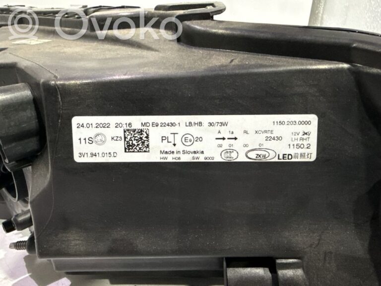 5660cc2c2b23ae7fc2e34b028d6859c9-330801e51ae8a730fb8c62b698c4d795_headlight_headlamp