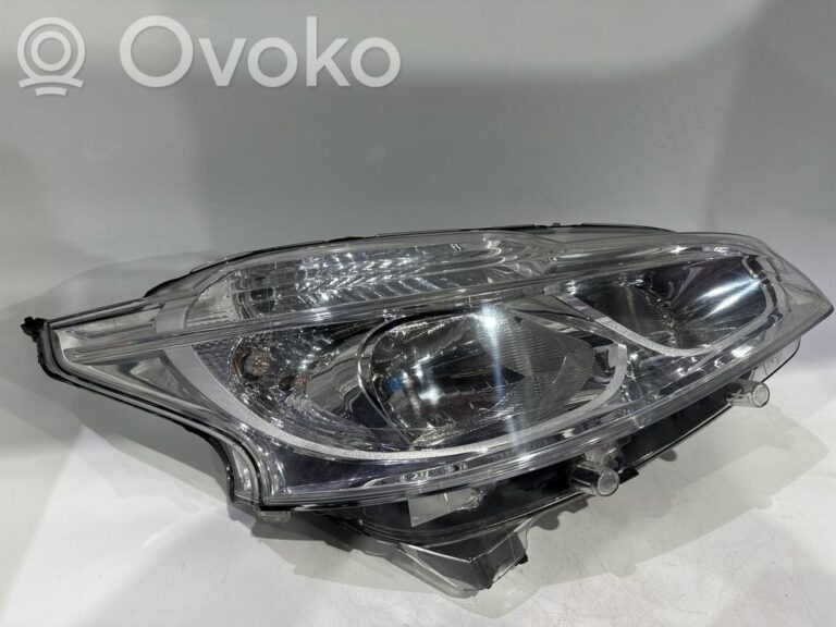 5853b2533a4cd74ff5b9a579f2051e1f-fa93772299c1daf9e01ec3d55645c2f5_headlight_headlamp