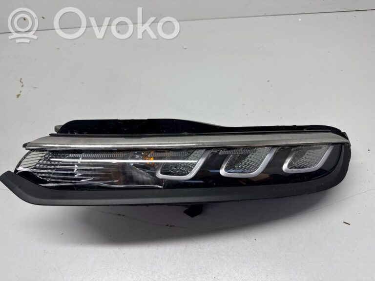 5cc587377982d0909857f0c775b4f4ae-b4dc0db00dc7623e386134ca6f006a45_rear_tail_lights