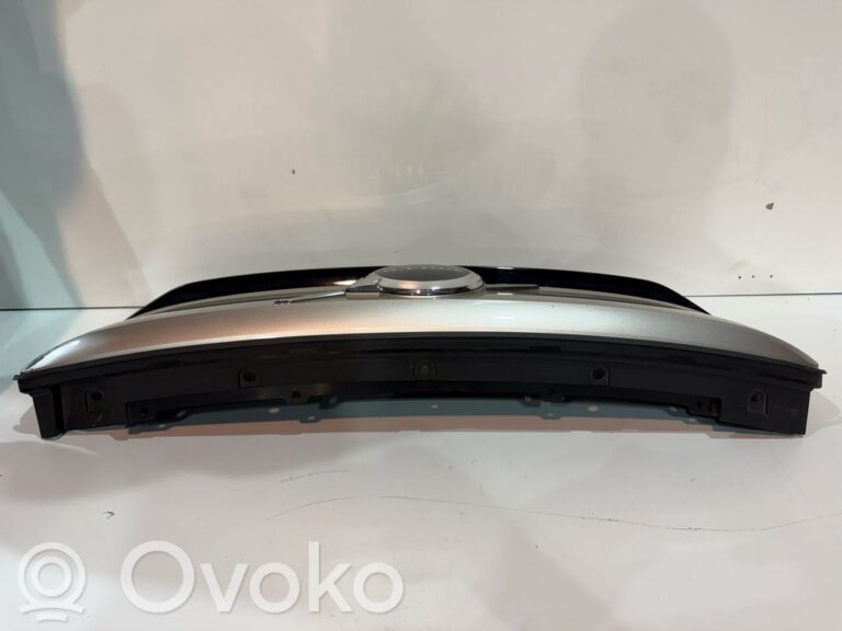5e030826145c1d5b504819fd9a810566-17f80c37fc24cc077a1f03f9b1742cd8_front_grill