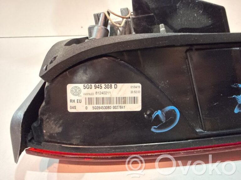5e5b200cd8409abedd873ca7c6f31164-cb8256c03c584312ceb9e2ec59e8226a_tailgate_rear_tail_lights