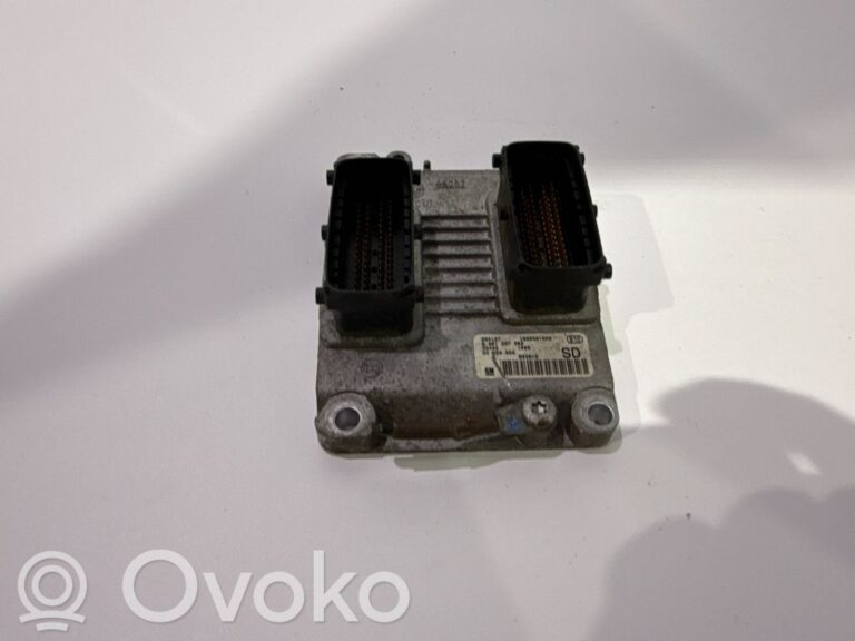 60f57cbb9cccb6e3c66eee3e0f2de98b-6c9ddca6ceb6b573febeb7bb630cb797_calculateur_moteur_ecu