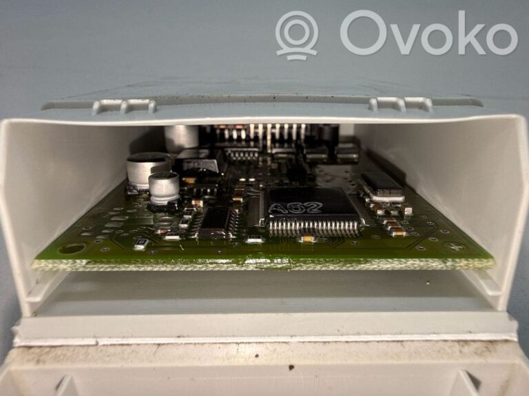 61ca735d5cbcc509ae8c8f9a3a552d3e-e42545444dd562c567ef20504ac41d5e_tow_bar_trailer_control_unit_module