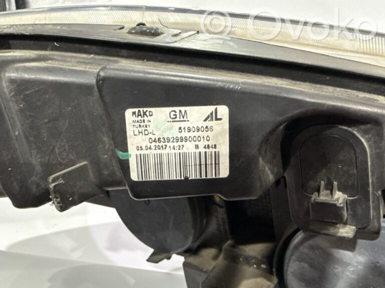 63be1bf20841c31d48918abafeb7f728-753195512cc462464f25f1a16520faaa_headlight_headlamp