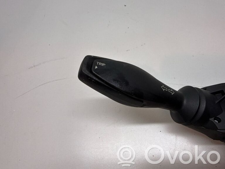 68574d7c01abdfdb6168bfef5fe2f41c-003447f15184ebaf8a87b57d564b998b_wiper_turn_signal_indicator_stalk_switch