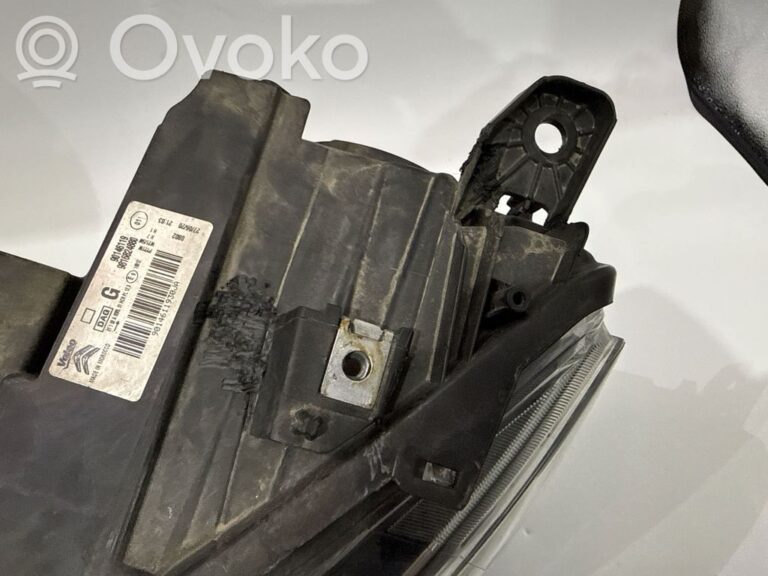 6b96fdb1e2affc2be2e57113e9d6eea8-8f79cacc930d342627d29877b34a1f4f_headlight_headlamp