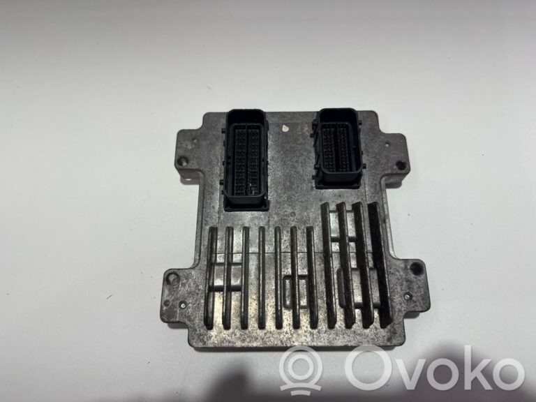 73d932223556979c35fb9df706f7fc08-f62e7b5522465bbef06b8f61ce561d55_calculateur_moteur_ecu