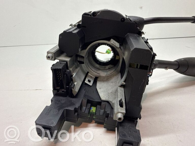 76bb961add7ac4f4c8e506ea3d028990-29ffedcc03dbcde2ce2240f623069a4d_cruise_control_stalk