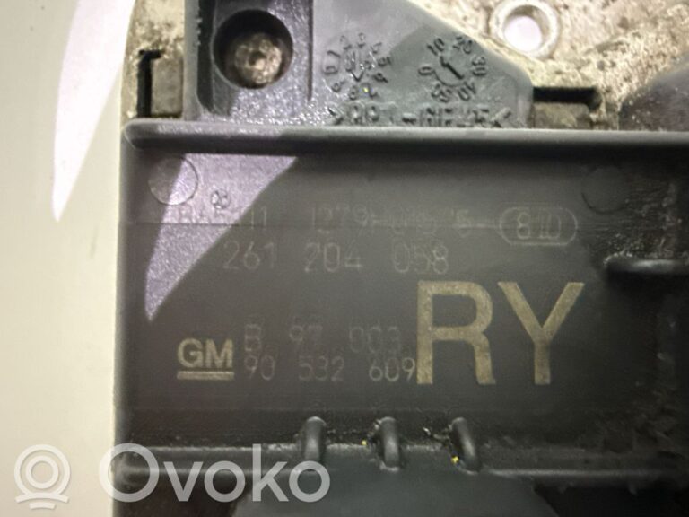 796cea26da3fb257e912c887e2c04694-841c0aa977486992da2c64a0f5a5b9e2_calculateur_moteur_ecu