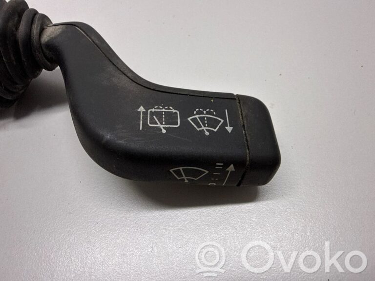 837debd27291e5bf6da600c056ab5833-64aa5825226e8197e764058eb5d227a1_wiper_control_stalk